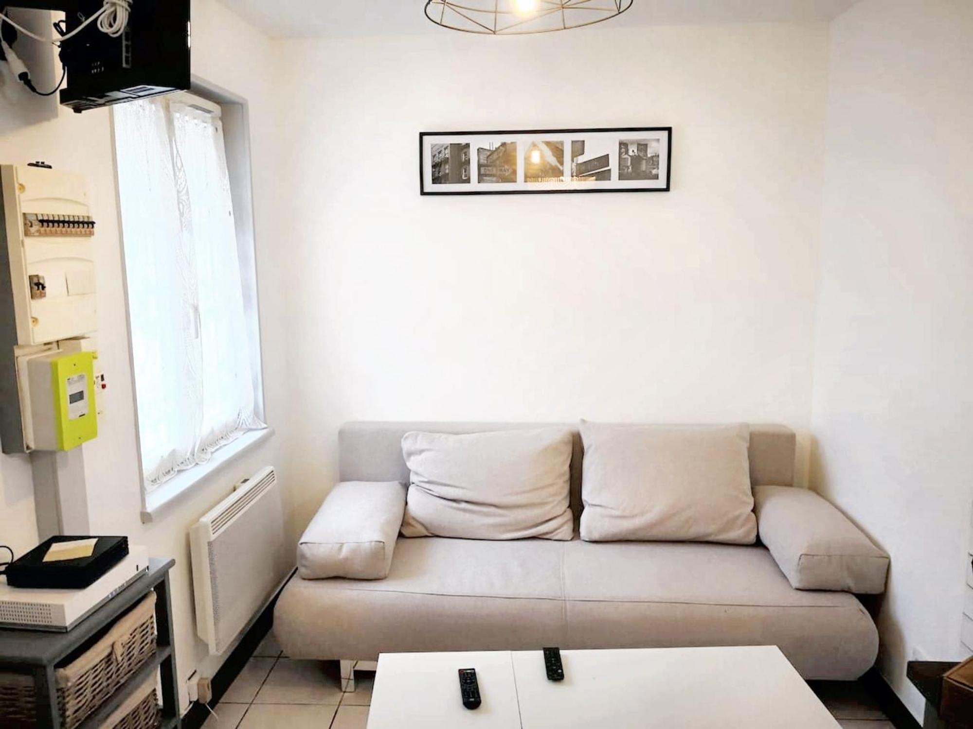 Studio Cosy A Montargis 13 M² Parking Inclus Exterior photo